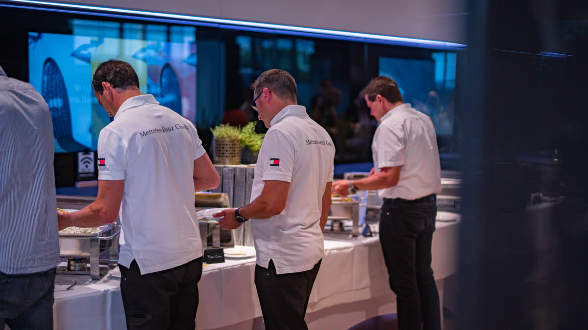 Catering-Team bei der Arbeit